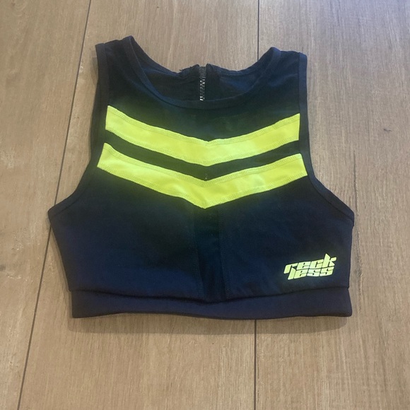 Y&R Crop top size XS - Picture 2 of 10